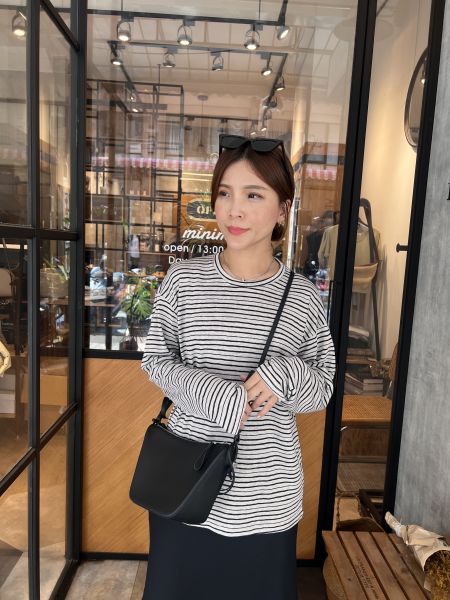 At901.不規則棉條紋T 