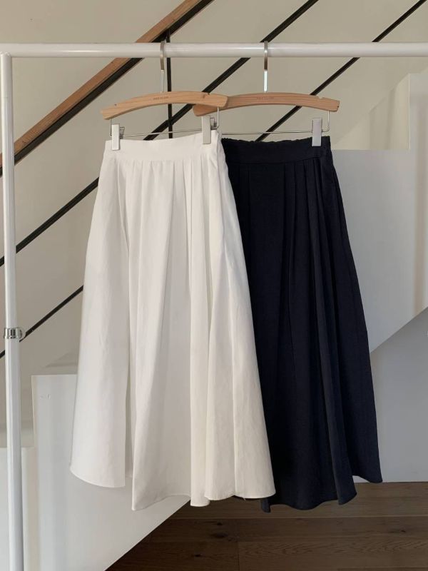 Nn111.超美絨面打褶裙 