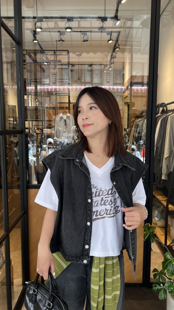 Ap426.設計檔口完美牛仔背心 