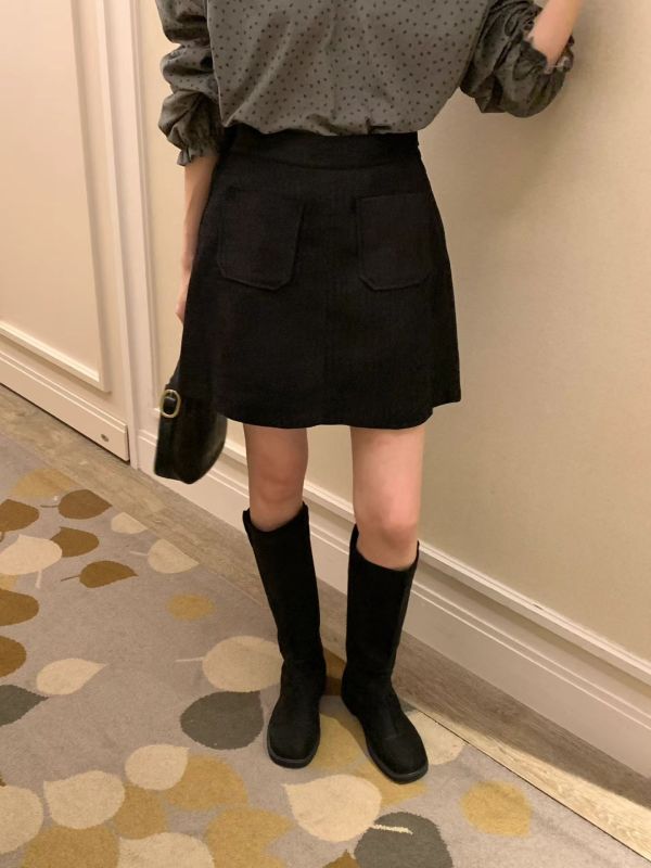 J122.神裙家質感絨面裙褲 