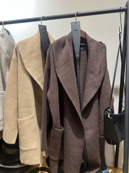 Dm114.質感s家時髦翻領附腰帶罩衫 