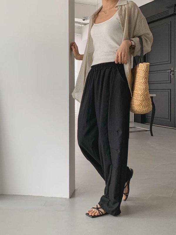 Ai19.愛牌家空氣感輕量弧度神褲 