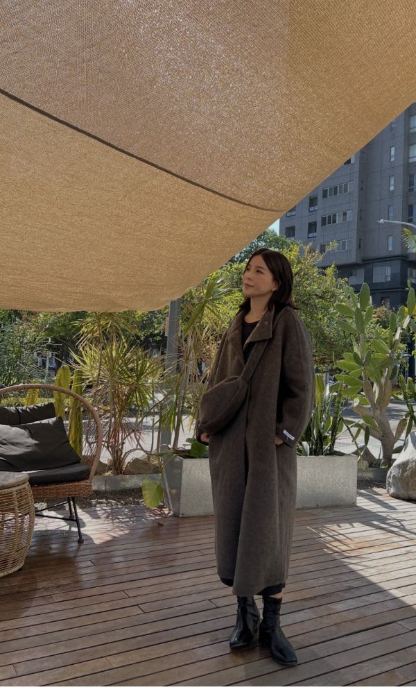 Dm126.時髦度爆棚的立領手工長大衣 