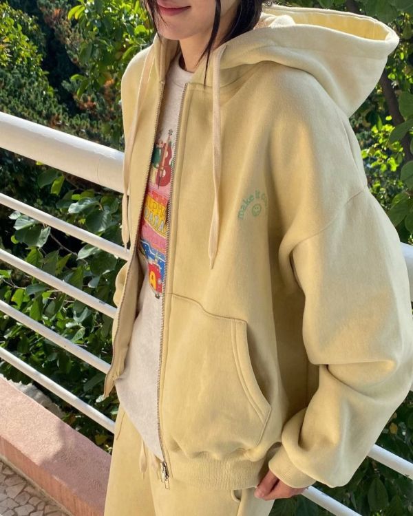 Nv110.舒服笑臉大學連帽外套 