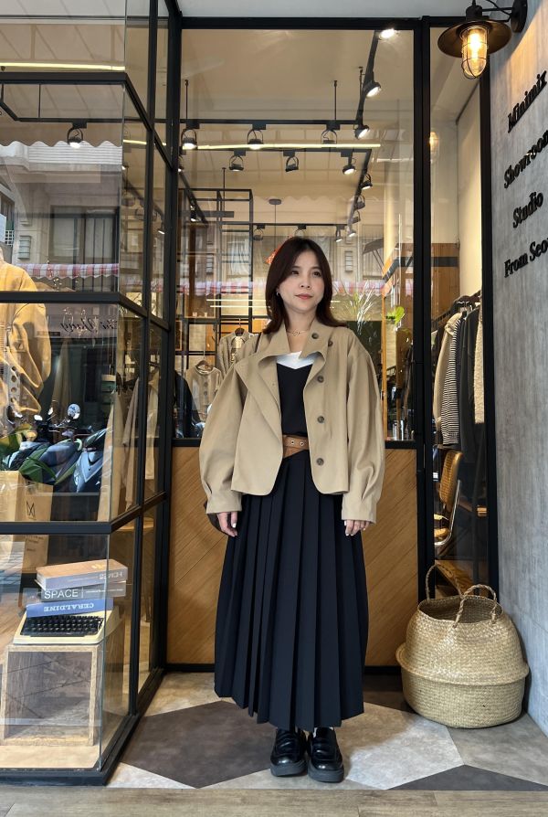 Ma319.西料百褶吊帶裙 