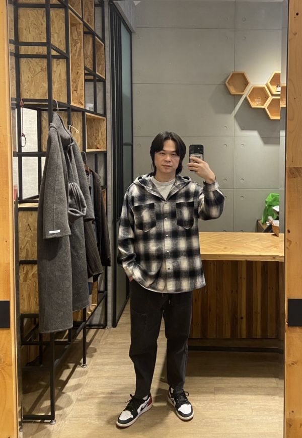 Dm111.全員必收磨毛帽格衫！ 