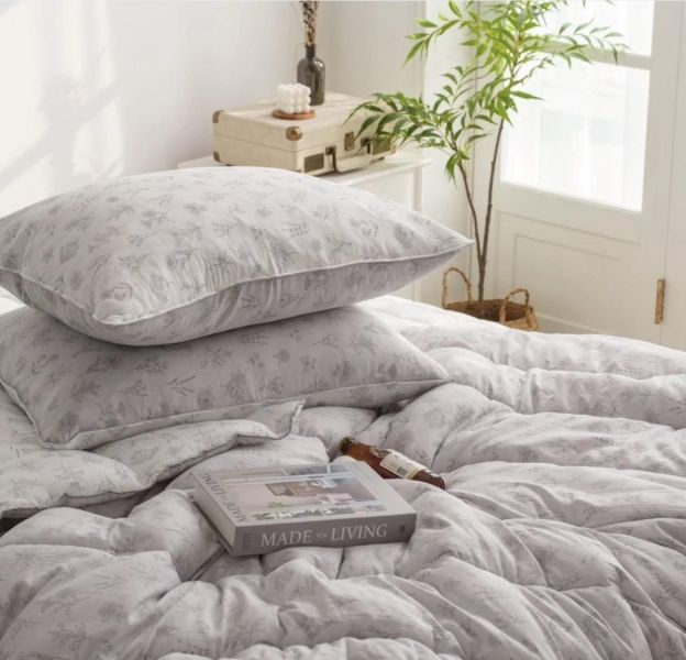 Kg95.手繪風印花四季被/藕粉 