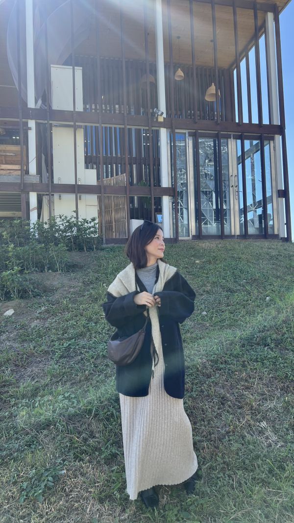 Dc122. QQ感100% 羊毛輕量大衣 