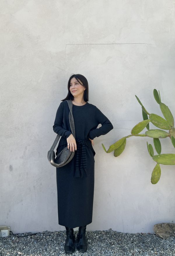 Dm116.修長附披肩針織長洋 