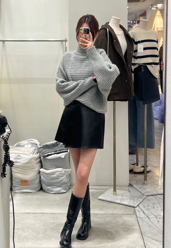 Hn126.羊絨立領斗篷毛衣 