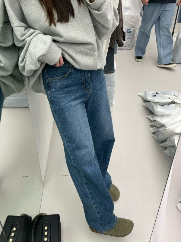 Dm122.p牌家人氣美版直筒褲 