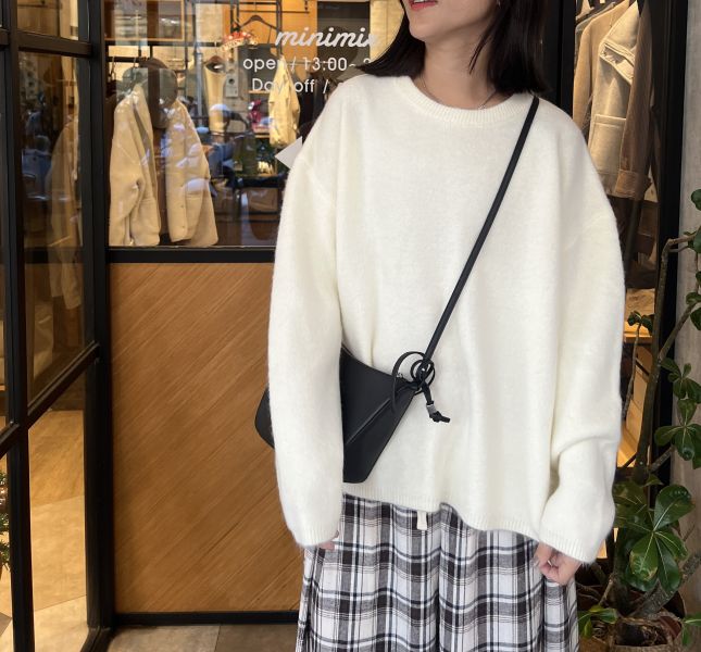 Dm103.質感愛牌家溫柔毛衣 