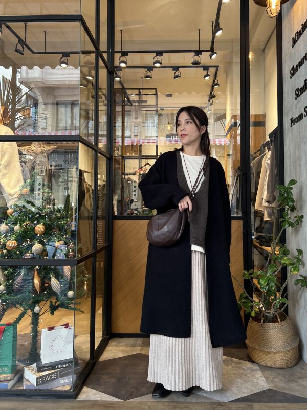 Dm113.時髦加分長版罩衫外套 