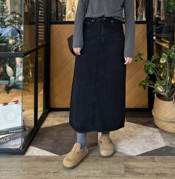 Jn126.超輕量扣環包頭鞋 