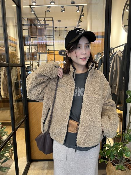 Jn120.超好看輕便型熊寶小夾克 