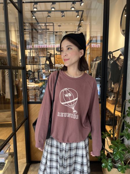 Nn101.愛牌家輕量大學t 