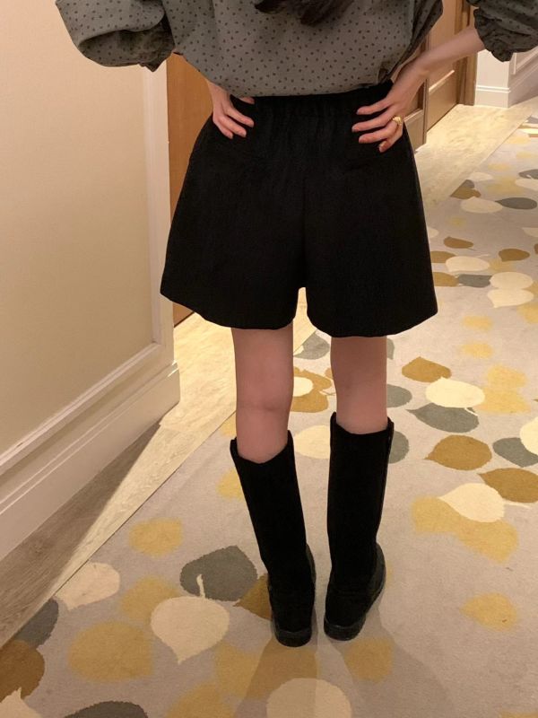 J122.神裙家質感絨面裙褲 