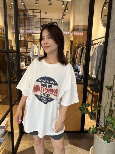 Jj02.室友共穿水洗復古Logo T 