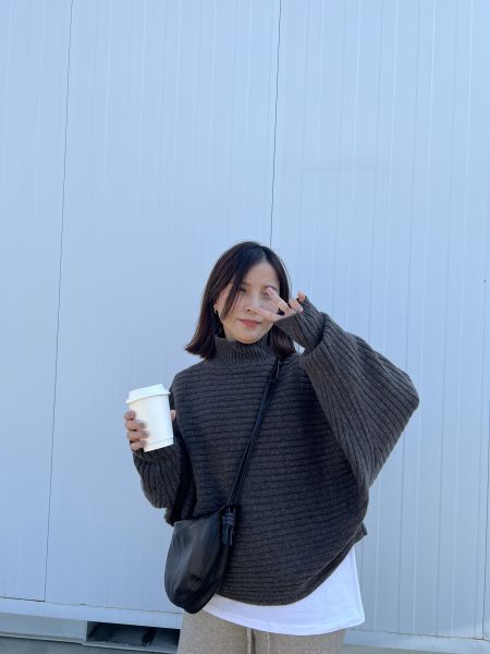 Hn126.羊絨立領斗篷毛衣 