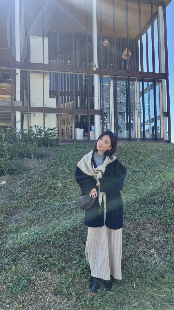 Dc122. QQ感100% 羊毛輕量大衣 