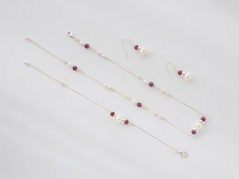 SCARLET - 蝕 * 紅石榴 珍珠 純銀 永恆自信 手鍊 交換禮物 婚禮小物 情人節禮物 招財 水晶手環 生日禮物 畢業禮物 礦石 能量水晶