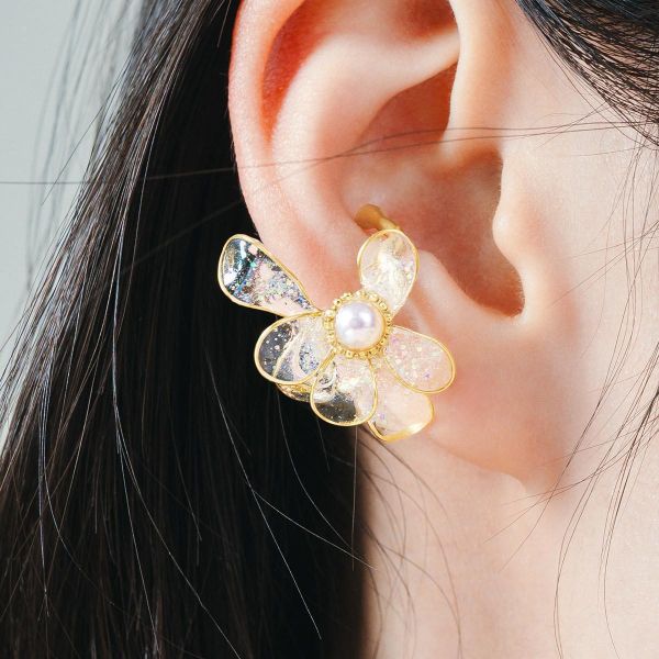 VERNL | 春息 - 透明 * 黃銅 珍珠 花朵 彩色 樹脂 戒指 耳骨夾 交換禮物 情人節禮物 戒指珍珠 珍珠 耳骨夾 生日禮物 耳窩夾 花耳環