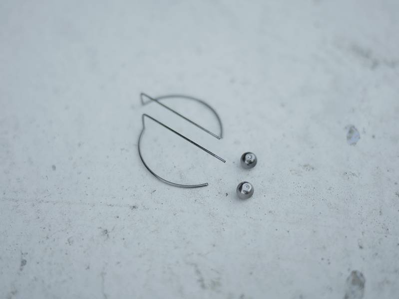 Alchemy | Alchemy Series Gnomon * earrings 4 colours to choose from 中性 幾何 耳環