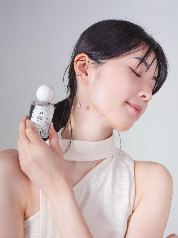 NO.55 Foam Born - 泡沫化身 * 銀色 耳骨夾 淡香水 香水飾品套組 耳夾 耳窩夾 香水 生日禮物 交換禮物 情人節禮物 女友禮物 女生禮物 香氛