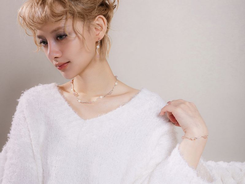 CIRRUS - 粉雪 * 粉水晶 珍珠 桃花人緣 溫柔守護 純銀 耳環 交換禮物 人緣 婚禮小物 情人節禮物 招桃花 水晶耳環 生日禮物 畢業禮物 礦石