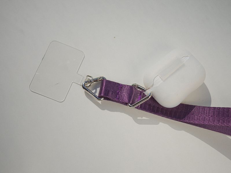 閃光系 | CRUSH - 紫羅蘭 * 紫色 金屬色 手機手帶 手機腕帶 phone-strap 交換禮物 可拆式背帶 女友禮物 女生禮物 情人節禮物 手機掛繩 手機繩