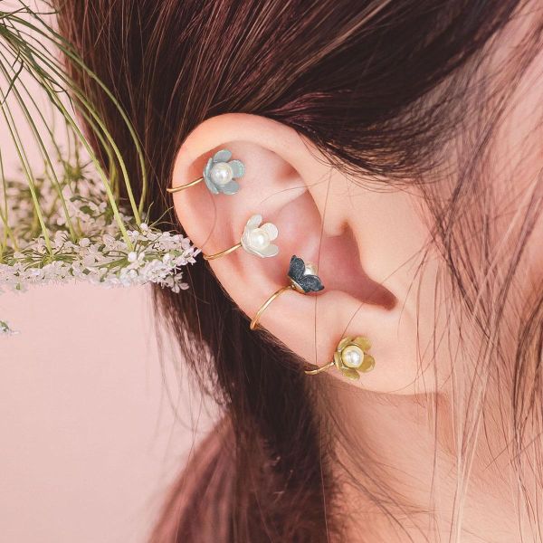 暮光系 - 春日小花藍 * 黃銅 珍珠 花朵 彩色 樹脂 耳骨夾 交換禮物 婚禮小物 情人節禮物 珍珠 珍珠耳環 珍珠耳骨夾 生日禮物 耳窩夾