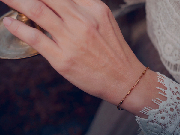 twilight series - thin light bracelet brass bracelet