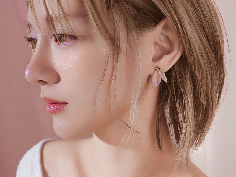 Xmas | PINK * 粉紅色 黃銅 冷琺瑯 聖誕紅耳環 交換禮物 植物耳環 純銀耳針 耳環聖誕禮物 聖誕紅 花耳環 葉子耳環 閨蜜禮物