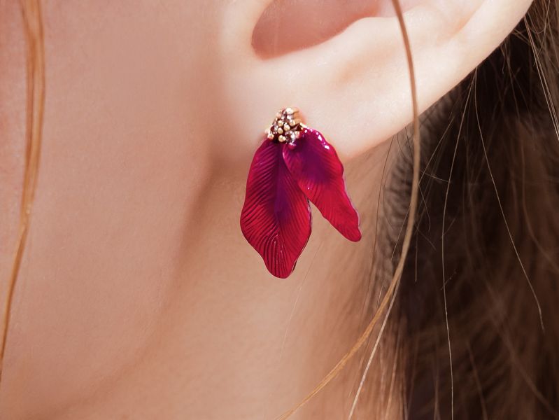 Xmas | Rouge * 胭脂紅 黃銅 冷琺瑯 聖誕紅耳環 