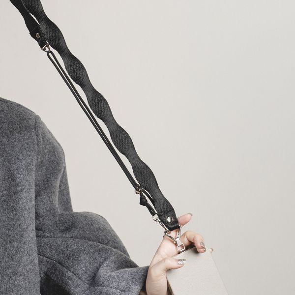 閃光系 | CRUSH - 黑潮 * 黑色 波浪 金屬色 尼龍 傘繩 手機背帶 phone-strap 交換禮物 可拆式背帶 女友禮物 女生禮物 情人節禮物 手提腕帶 手機掛繩