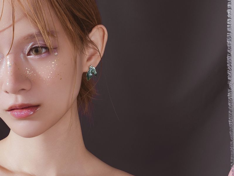 Xmas | Emerald * 翠綠 黃銅 冷琺瑯 聖誕紅耳環 交換禮物 植物耳環 純銀耳針耳環 聖誕禮物 聖誕紅花耳環 葉子耳環 閨蜜禮物