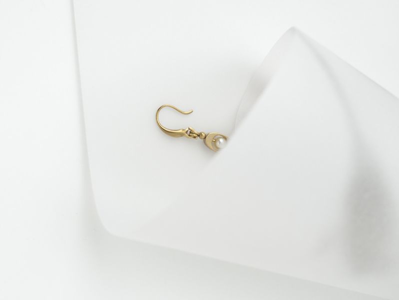 ONCE LITE | 暮光系 - OVAL * 珍珠 橢圓形 黃銅耳環 交換禮物 婚禮小物 情人節禮物 抗敏耳環 珍珠耳環 生日禮物 畢業禮物 迷你耳環 黃銅耳環