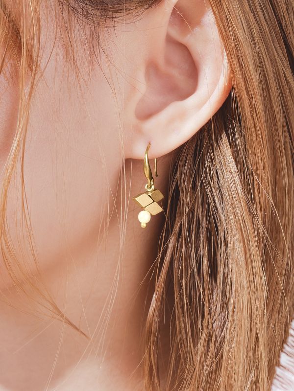 ONCE LITE | 暮光系 - RHOMBUS * 菱形 珍珠 黃銅耳環 交換禮物 婚禮小物 情人節禮物 抗敏耳環 珍珠耳環 生日禮物 畢業禮物  迷你耳環 黃銅耳環