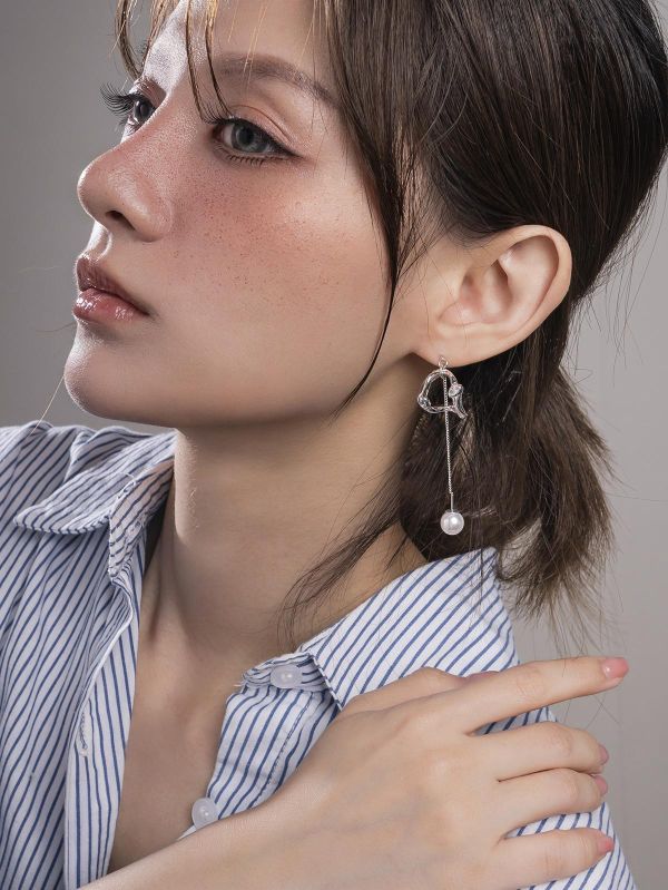 ARROGANT - 游離 * 銀色 簡約 珍珠 個性 鋯石 耳鏈 耳環 中性耳環 交換禮物 女 禮物 女友禮物 情人節 情人節禮物 抗敏耳環 銀色耳環