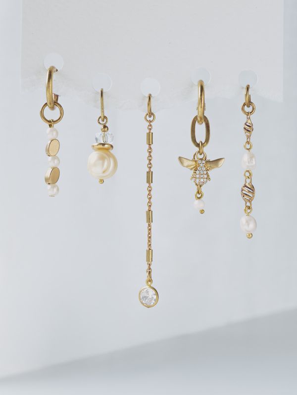 Lapis | Bee Charm * 珍珠 蜜蜂 黃銅 耳環 耳骨夾 交換禮物 天然珍珠 水晶耳環 珍珠耳環 耳夾耳環 聖誕禮物 聖誕耳環 蜜蜂耳環 閨蜜禮物