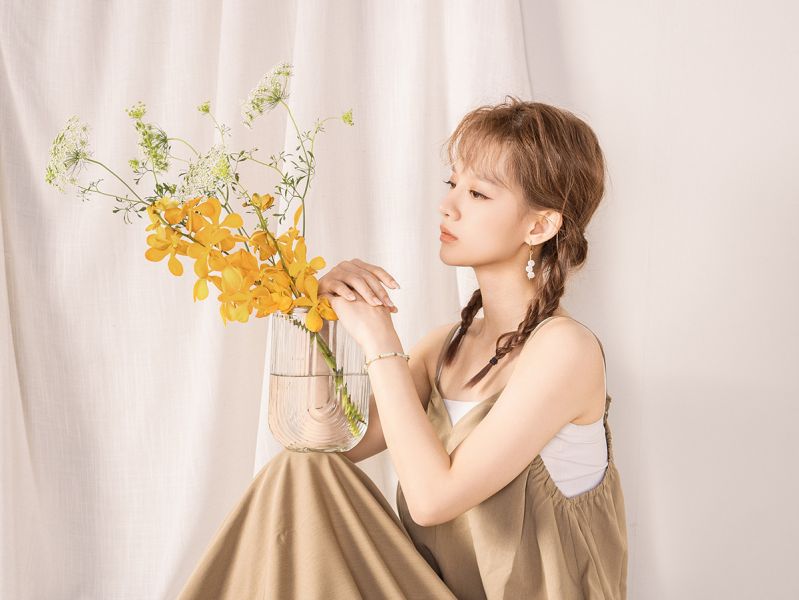 汐語系 | 潤白 - 渡假風 夏日 海灘 貝殼 黃銅 抗敏耳環 女友禮物 抗敏耳環 生日禮物 耳夾 耳環 貝殼 黃銅 黃銅耳環