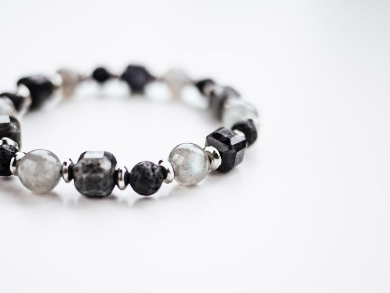 Unisex | 極晝系 - 殘影 * 黑閃石 拉長石 火山岩 水晶 礦石 手環 不銹鋼 交換禮物 水晶手環 男 禮物男友禮物 男生手鍊 男生禮物 礦石