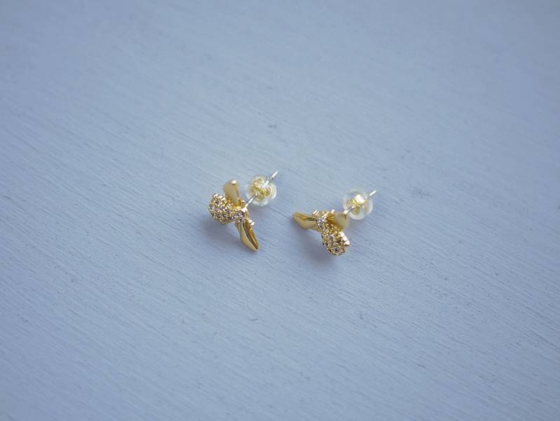  Hydromancy | Hydromancy – Tears of bee earrings * 2 colours  蜜蜂 昆蟲 鋯石 耳環