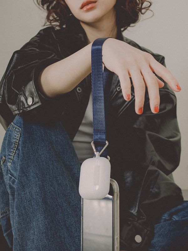 閃光系 | CRUSH - 湛海藍 * 藍色 尼龍 手機手帶 手機腕帶 phone-strap 交換禮物 可拆式背帶 女友禮物 女生禮物 情人節禮物 手機掛繩 手機繩
