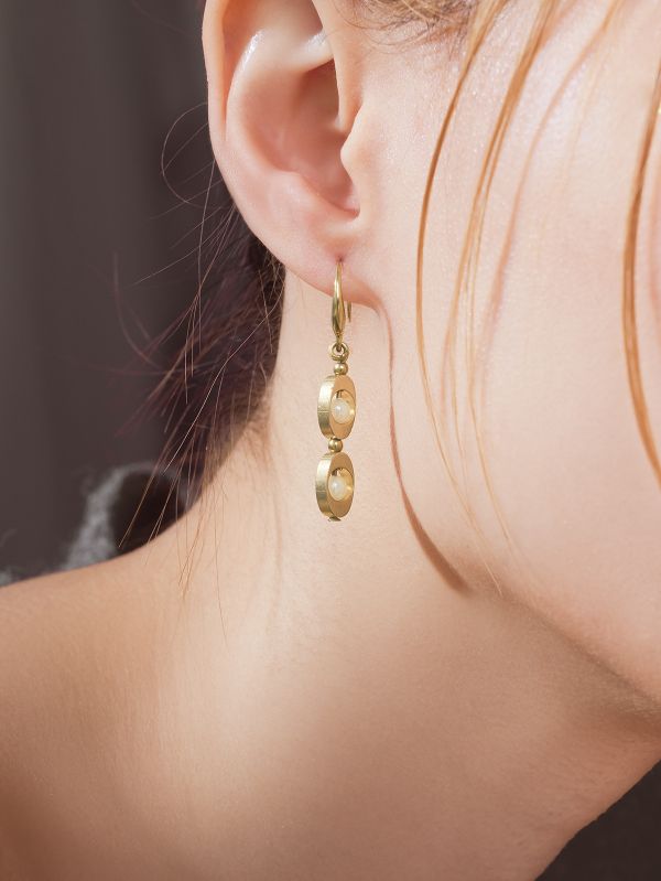 ONCE LITE | 暮光系 - OVAL * 珍珠 橢圓形 黃銅耳環 交換禮物 婚禮小物 情人節禮物 抗敏耳環 珍珠耳環 生日禮物 畢業禮物 迷你耳環 黃銅耳環