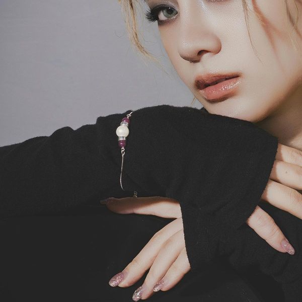 SCARLET - 蝕 * 紅石榴 珍珠 純銀 永恆自信 手鍊 交換禮物 婚禮小物 情人節禮物 招財 水晶手環 生日禮物 畢業禮物 礦石 能量水晶