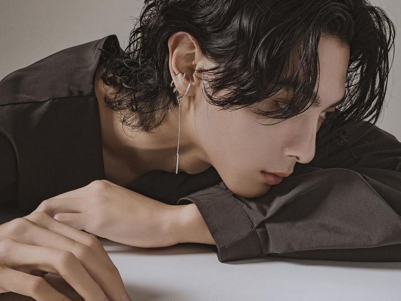 Unisex | 無訊號 - 靜頻 * 中性 簡約 個性 銀色 耳骨夾 中性耳夾 交換禮物 幾何 無耳洞 生日禮物 耳骨夾 送禮 銀色耳夾