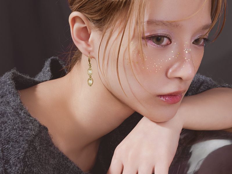 ONCE LITE | 暮光系 - OVAL * 珍珠 橢圓形 黃銅耳環 交換禮物 婚禮小物 情人節禮物 抗敏耳環 珍珠耳環 生日禮物 畢業禮物 迷你耳環 黃銅耳環