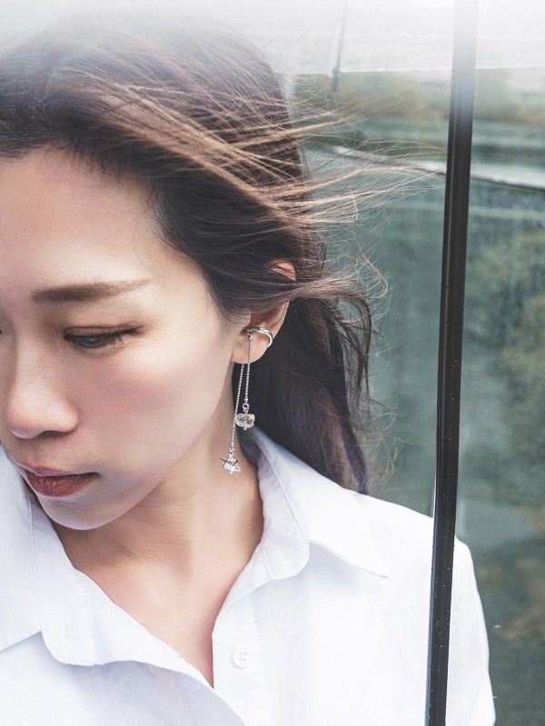 懸光耳夾套組 * 銀色 珍珠 耳夾 耳窩夾 耳骨夾 交換禮物 女友禮物 女生禮物 情人節禮物 珍珠 珍珠耳骨夾 生日禮物 耳環 耳骨夾