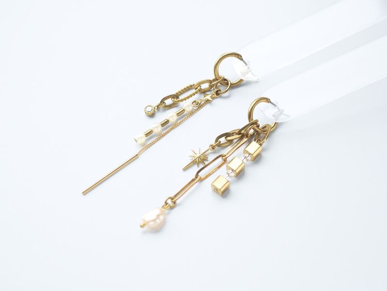 Lapis | Crosslight * 珍珠 閃光 黃銅 耳環 耳骨夾 交換禮物 天然珍珠 水晶耳環 珍珠耳環 耳夾耳環 聖誕禮物 聖誕耳環 蜜蜂耳環 閨蜜禮物